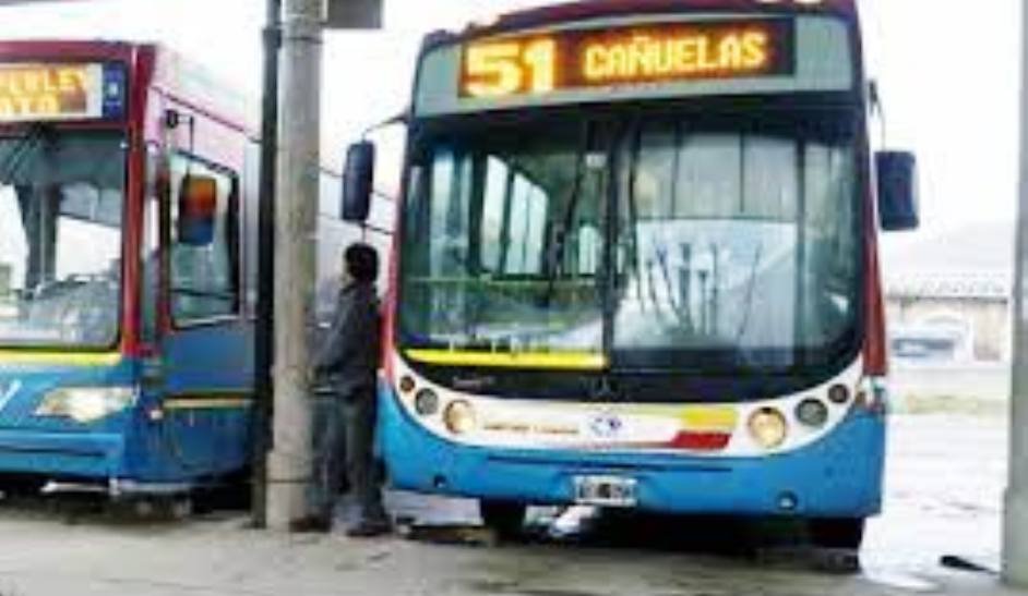 Línea 51 autorizan el recorrido corto Cañuelas-Ezeiza