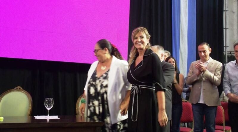 Cañuelas,  asumió Marisa Fassi  como Intendenta Municipal  para el periodo 2019 a 2023.
