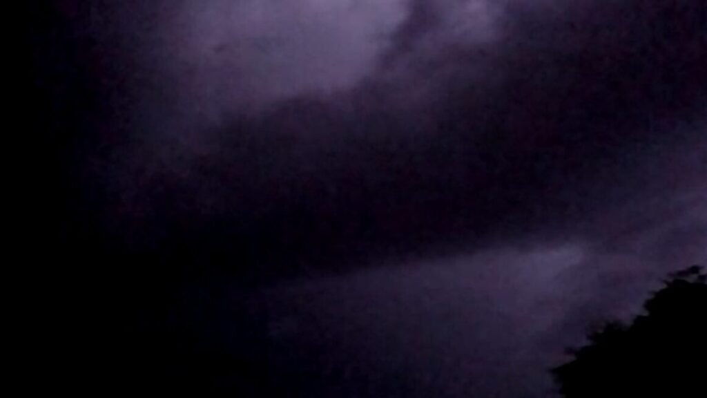 Urgente, Alerta Meteorológico por tormentas y vientos fuertes.