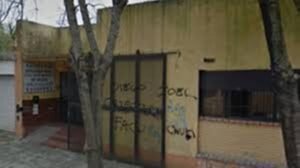 A la gobernadora vidal, le explotó un caloventor de una escuela de quilmes.