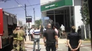 Banco-Provincia-incendio-en-el-tablero-eléctrico-del-subsuelo-por-derramé-de-agua-del-tanque-de-la-Comisaría-de-Cañuelas.1-1