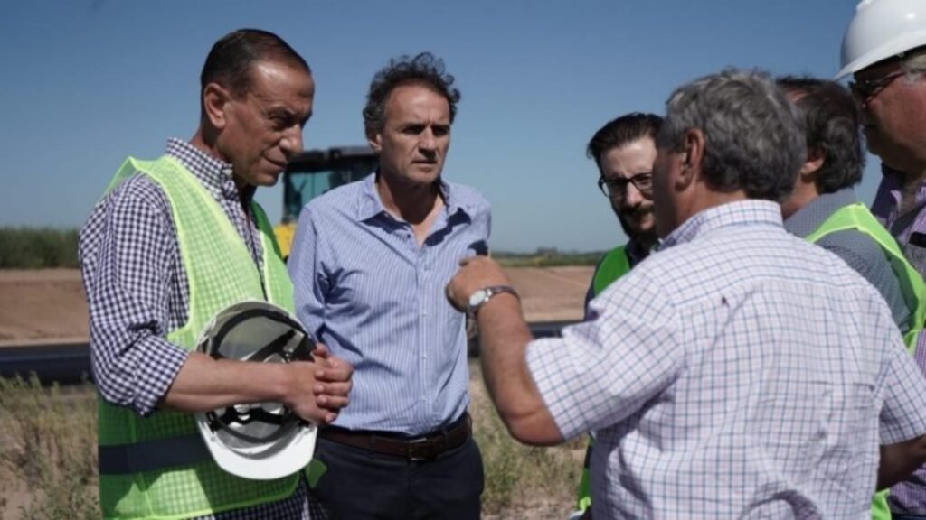 Vialidad Nacional, Arrieta y Katpodis recorrieron la obra de la Autopista Pilar-Pergamino.