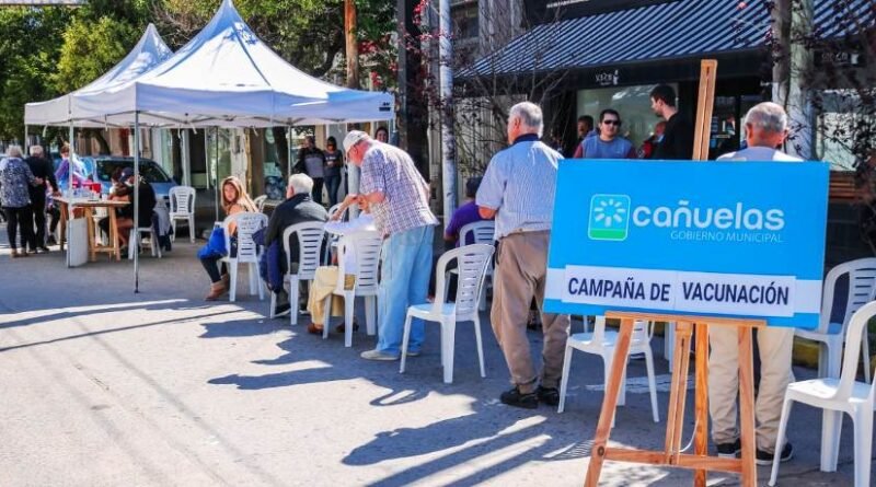 Cañuelas , el Municipio vacunó a mayores de 65 años en la zona bancaria