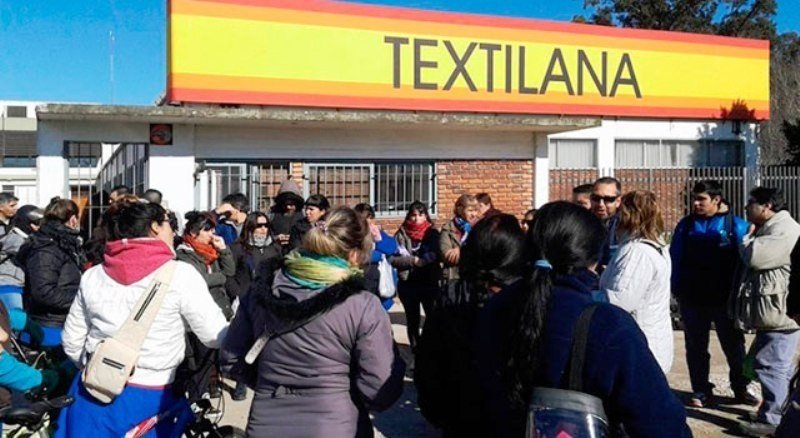 La Comisión Interna  Textilana  rechaza el acuerdo de la rebaja salarial entre la AOT y  FITA.