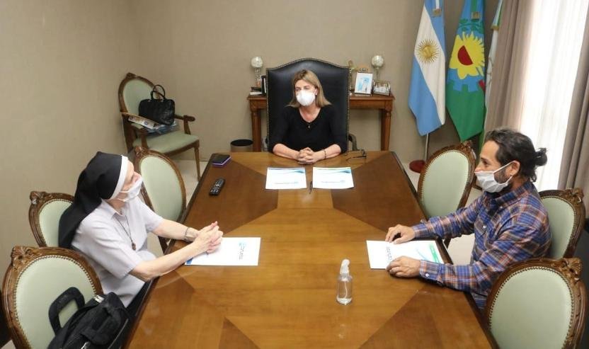 Cañuelas  Fassi firmó convenios para el funcionamiento de los centros de aislamiento.