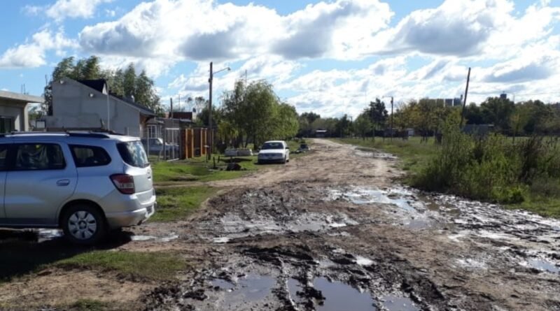 Cañuelas Edesur “baja tensión,” no reparo como corresponde el desperfecto en el barrio la Unión