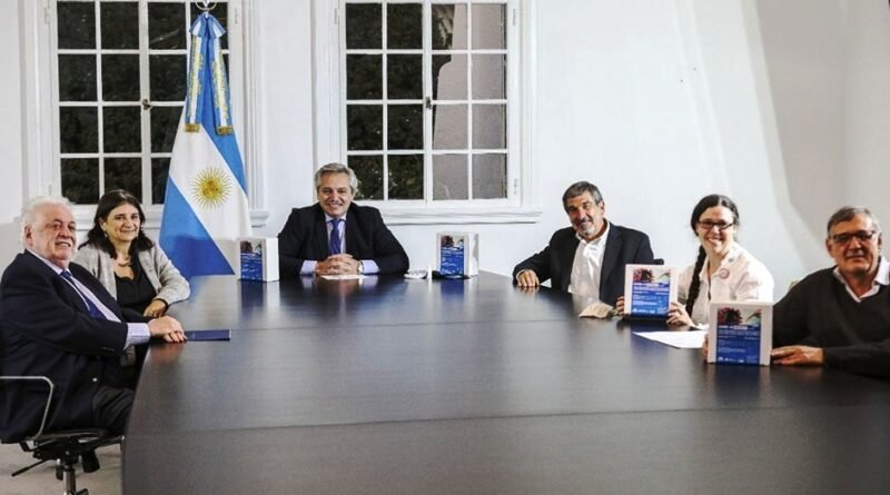 Coronavirus  COVID-19:   El Presidente anunció la creación de nuevos test nacionales.