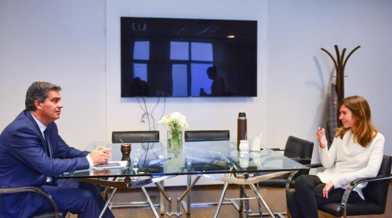 ANSES: encuentro de trabajo entre Fernanda Raverta y Jorge Capitanich