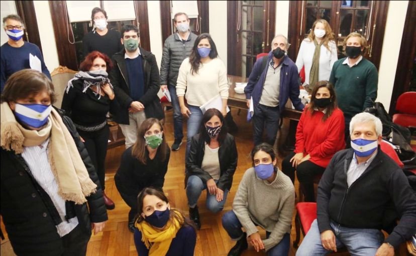 Ciudad Autónoma Buenos Aires:   Desde el Frente de Todos proponen crear una Tarjeta Alimentaria para todos los estudiantes