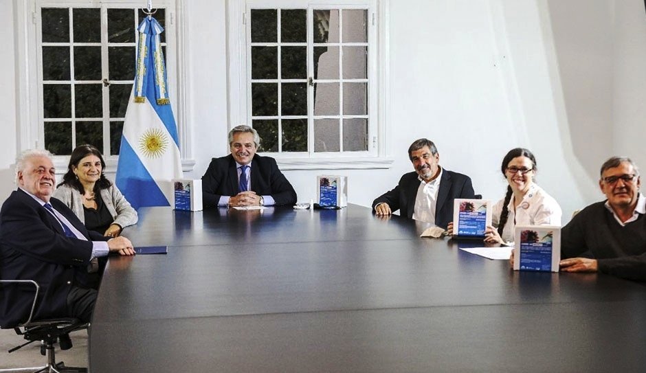 Coronavirus  COVID-19:   El Presidente anunció la creación de nuevos test nacionales.