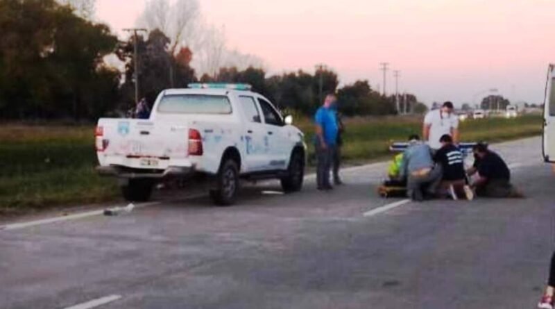 Mujer Policía que vive en  Cañuelas, fue embestida por Motochorros y le robaron el arma  en San Vicente