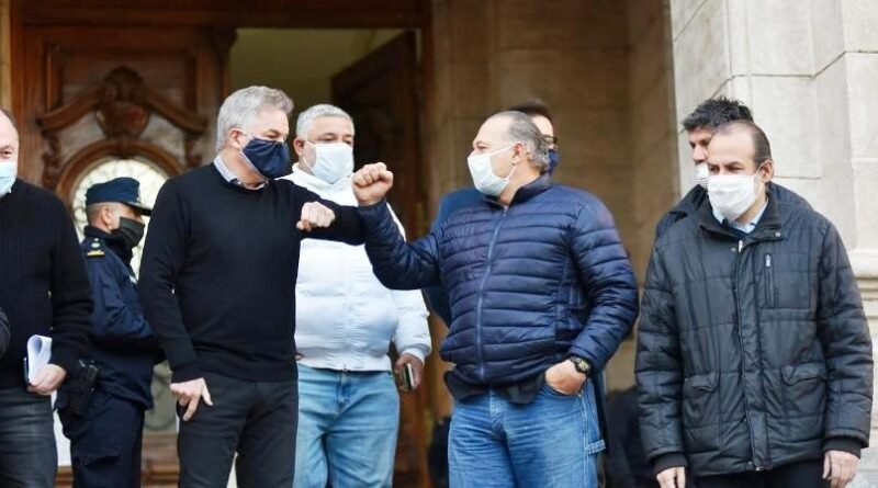 Ministro  de Seguridad Sergio Berni  “Tenemos que seguir profundizando las medidas y apelando a la responsabilidad ciudadana para no subir los contagios”,en Bahía Blanca