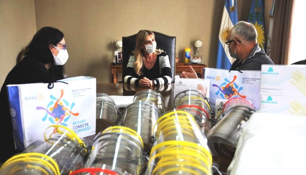 Cañuelas,  Rotary y la Escuela Técnica donaron elementos de protección.