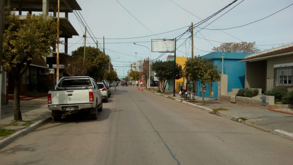 Cañuelas Edesur corto la energía en el centro  y en los Barrios, sin estar programado.