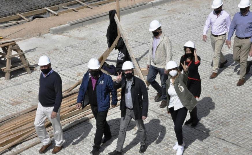 Cañuelas: La Intendenta Municipal Fassi  recorrió el mercado Agroganadero  con el Juez Fedral de Moron Dr. Rodriguez y el Titular de ACUMAR.