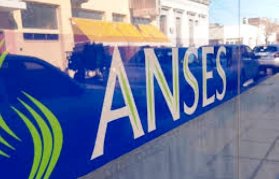 ANSES: hoy cobran el IFE 3 los titulares  con DNI terminado en 8