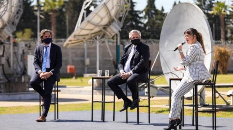 ARSAT : Alberto Fernández presentó el Pan Conectar en la Estación Terrena de Benavídez