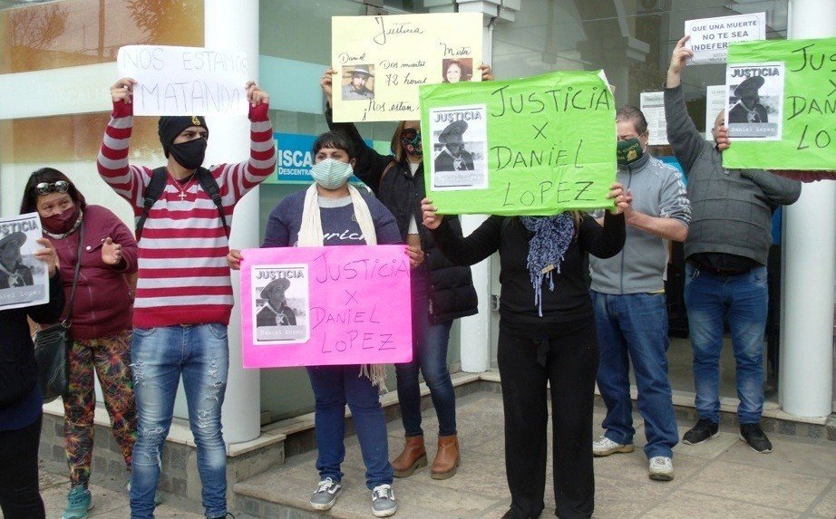 Cañuelas, marchó en pedido de justicia por Daniel López y Mirta Barcia