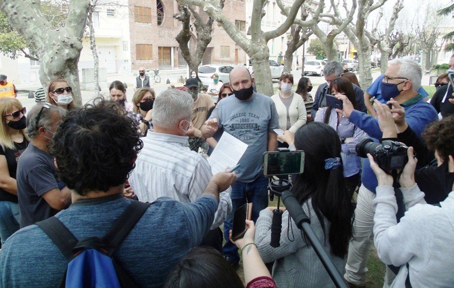 Cañuelas: por los últimos hechos delictivos de asesinatos y heridos de bala en la calle, los vecinos pidieron seguridad.
