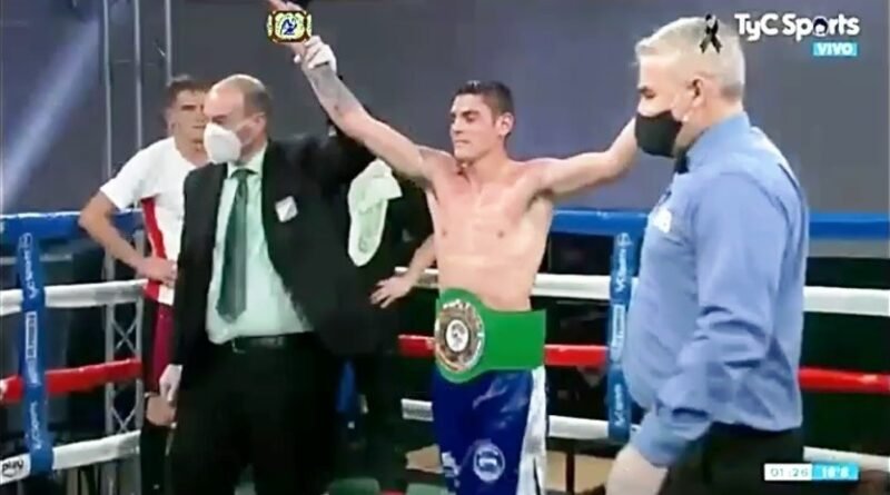 Claudio Daneff  “Chaíto” de Cañuelas  gano la corona Latina  de los Superligeros.