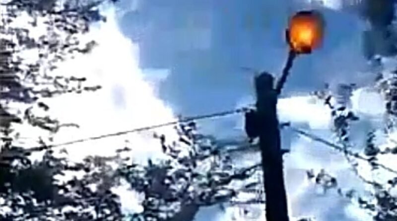 Ver “Cañuelas Edesur en Vicente Casares hay usuarios sin energía eléctrica por la Escuela 17.” en YouTube