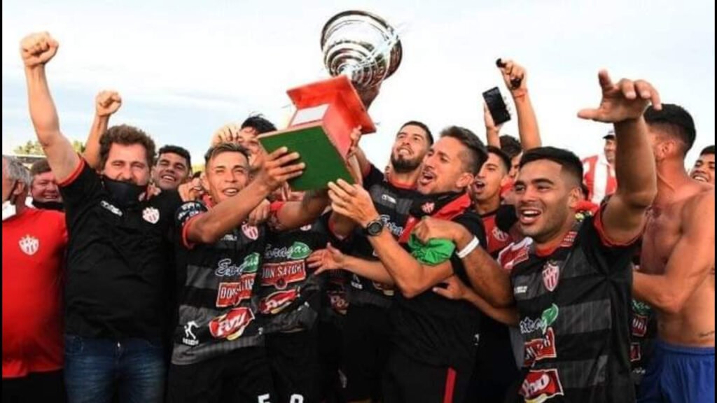 Cañuelas – El Rojo ascendió a la B Metropolitana.