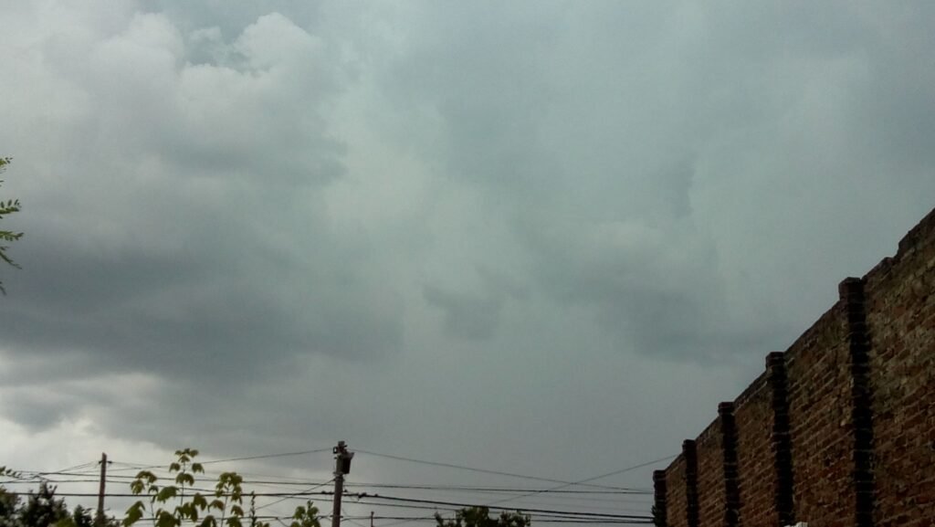 Alerta Meteorológico – por tormentas fuertes en la zona.