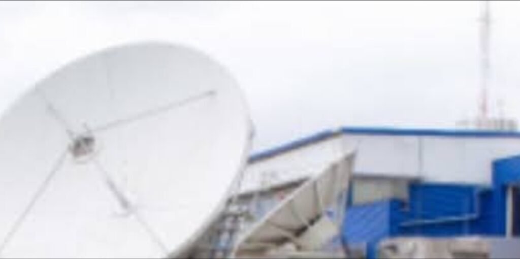 Tormenta Geomagnética G1 está afectando  las comunicaciones por Internet.