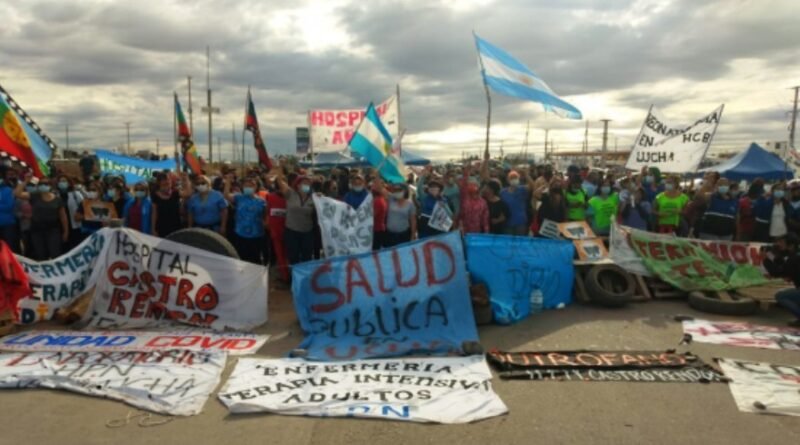 PTS - Movilización y acto en Casa del Neuquén en apoyo a la histórica lucha de las y los trabajadores de la salud