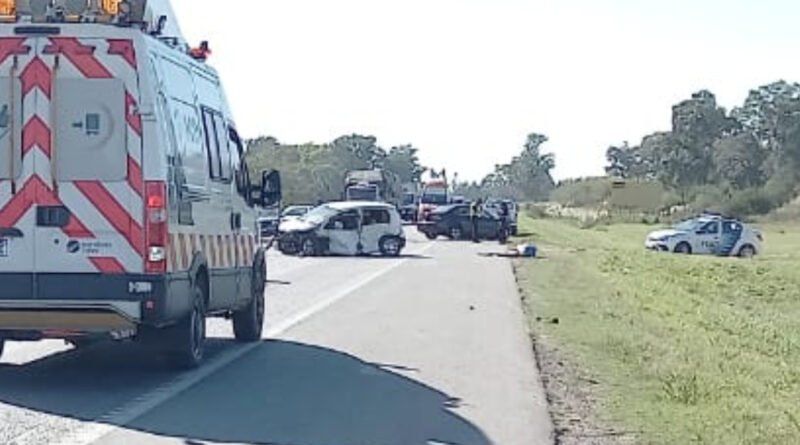 Corredores Viales brinda asistencia por choque triple en RN 205, altura Cañuelas*
