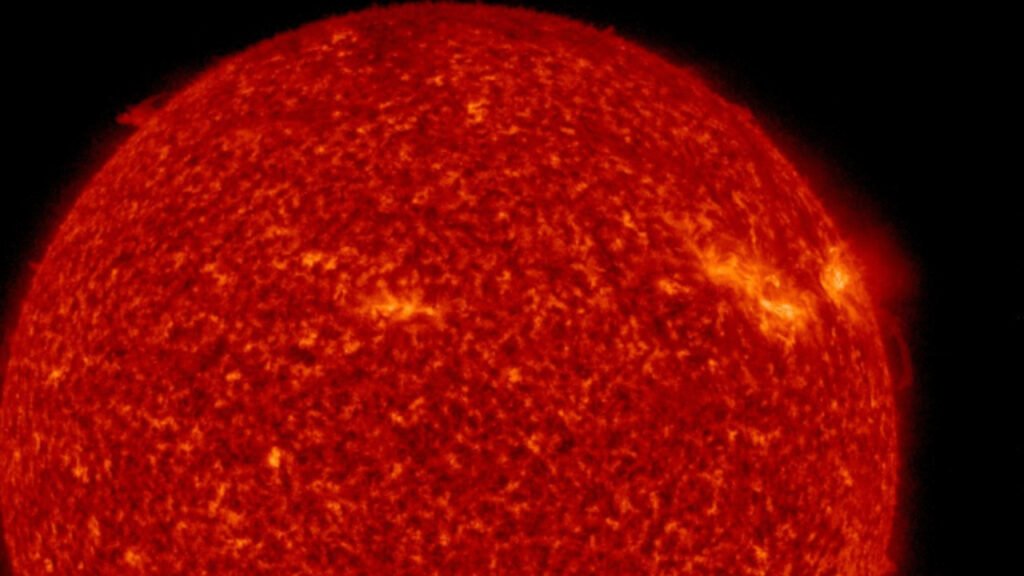 Tormenta espacial  geomágnetica se espera un flujo de Protones de 10MeV por encima de 10 pfu.