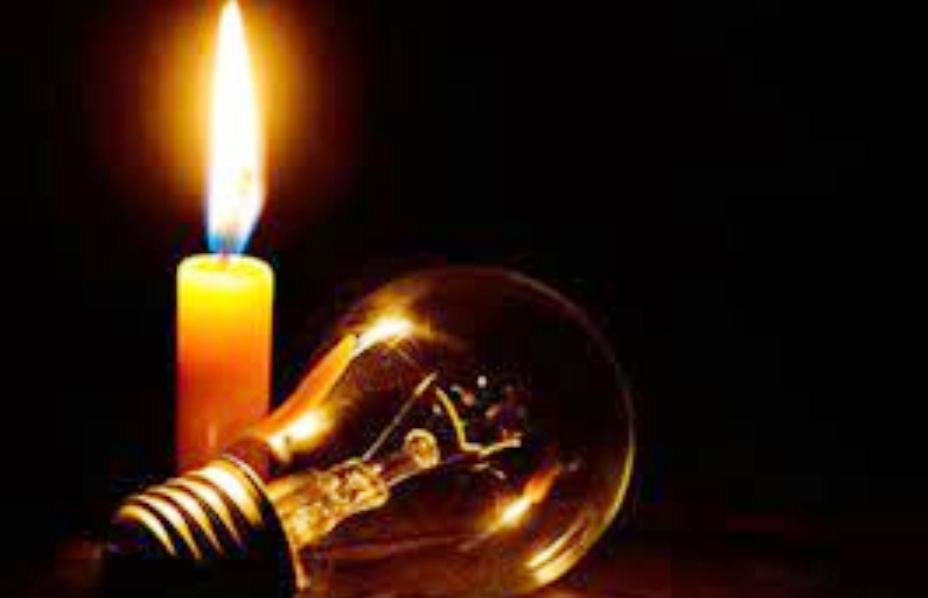 Edesur, los vecinos  del barrio de los Aromos y  barrio Del Carmen están  sin energía eléctrica hace 5 días.