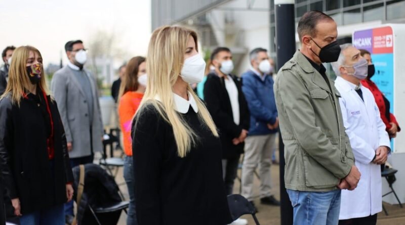 Cañuelas – La independencia se celebró con un acto en el Hospital Néstor Kirchner.