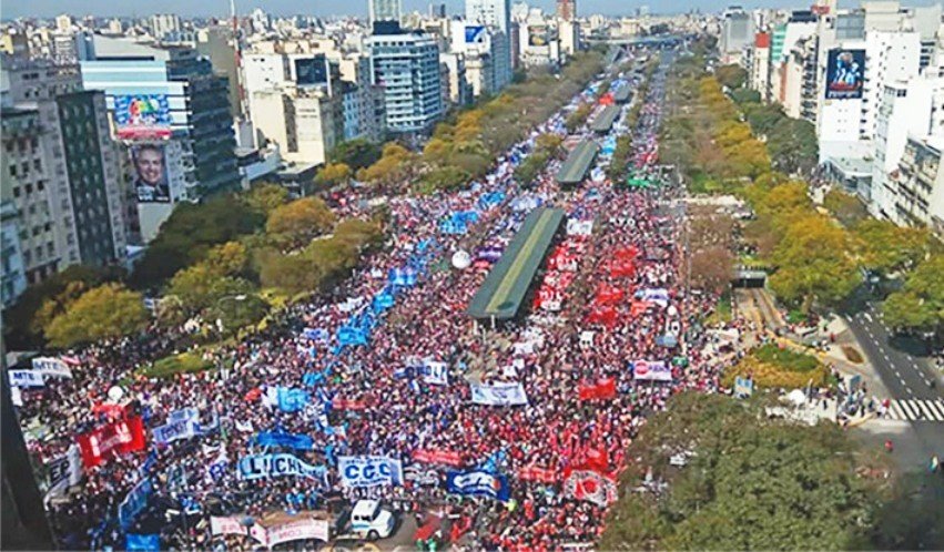 PCR -  Para que no vuelva la derecha Macrista ¡ Votar al Frente de Todos.