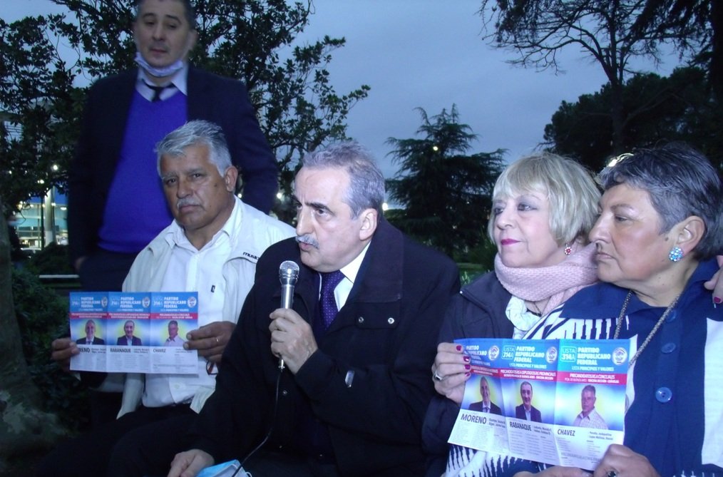 Cañuelas - Guillermo Moreno, Mirta Pérez, estuvo en la Plaza San Martín, con Darío Chavez, Teresa De Luca.