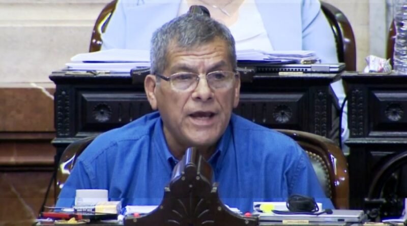 Juan Carlos Alderete  – convertir la especulación financiera y la fiesta de las leliq en trabajo, sí.