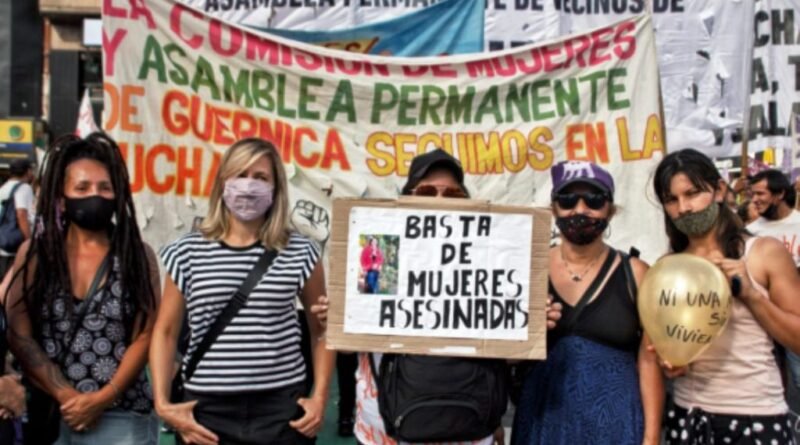 Myriam Bregman -  Retomemos la fuerza de la marea verde y el Ni Una Menos por nuestros derechos.