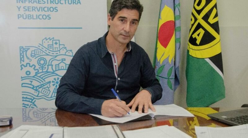 Ministerio de Infraestructura – Obras viales: se firmaron 7 contratos por más de 518 millones de pesos