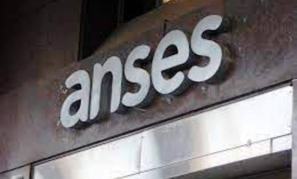 ANSES - Mas de 7 millones de Jubilados  y Pensionados cobraran el aguinaldo en Diciembre