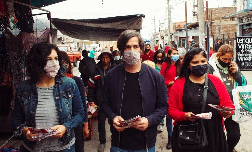 Del Caño recorrió La Matanza: "Vemos un crecimiento del apoyo a la izquierda en los barrios populares"