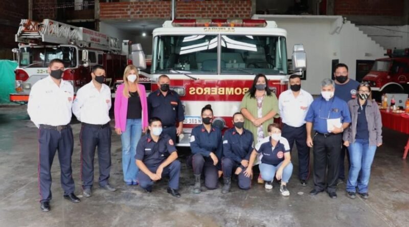 Cañuelas – Marisa Fassi participó de la puesta en marcha de la nueva autobomba.