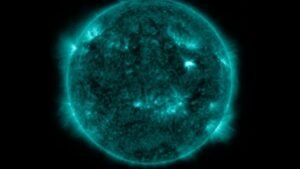 Tormenta Geomágnetica activa con un índice Kp 4 impacto en los sistemas satélites.