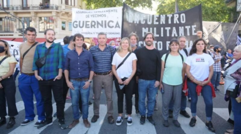 PTS – Multitudinaria movilización contra el FMI: la izquierda rechazó el pacto, las estafas no se pagan