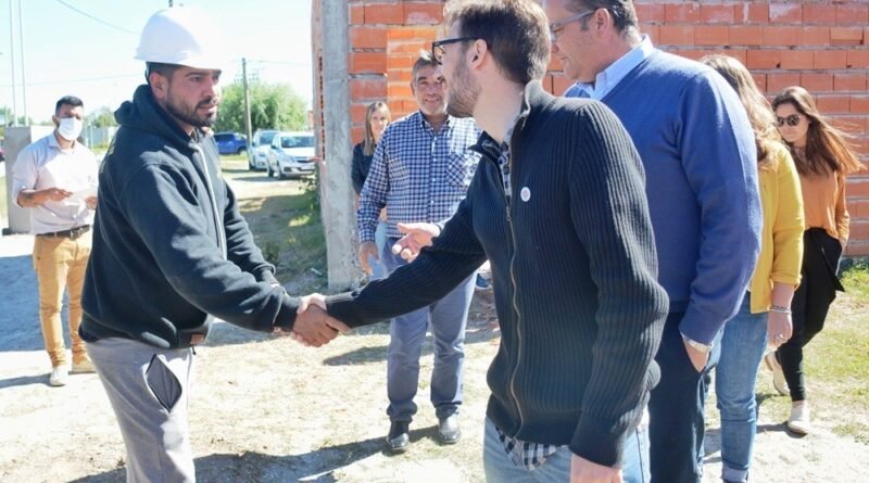 Simone: “La Provincia realiza una obra histórica para Tordillo”