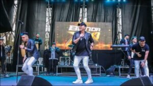 Cañuelas - Multitudinario festejo por el Día del Trabajador y Trabajadora en Uribelarrea