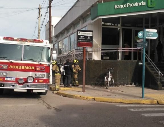 Cañuelas – Principio de incendio en el Banco Provincia, en el tablero eléctrico principal en el subsuelo.