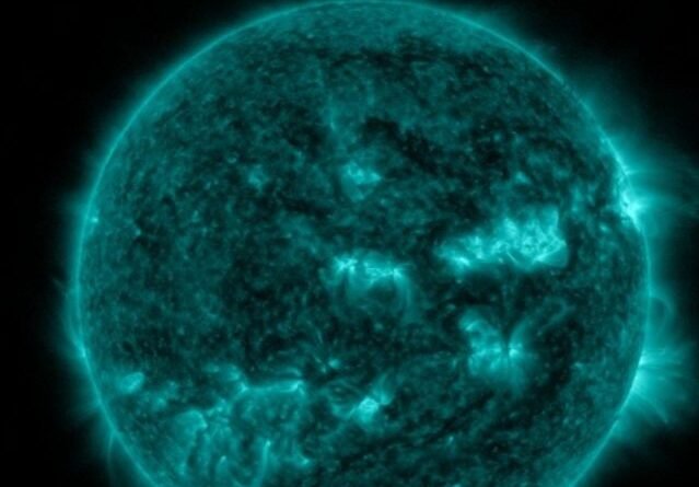 Llamarada solar G2 índice Kp5, alerta en redes de Alta y Media tensión.- 