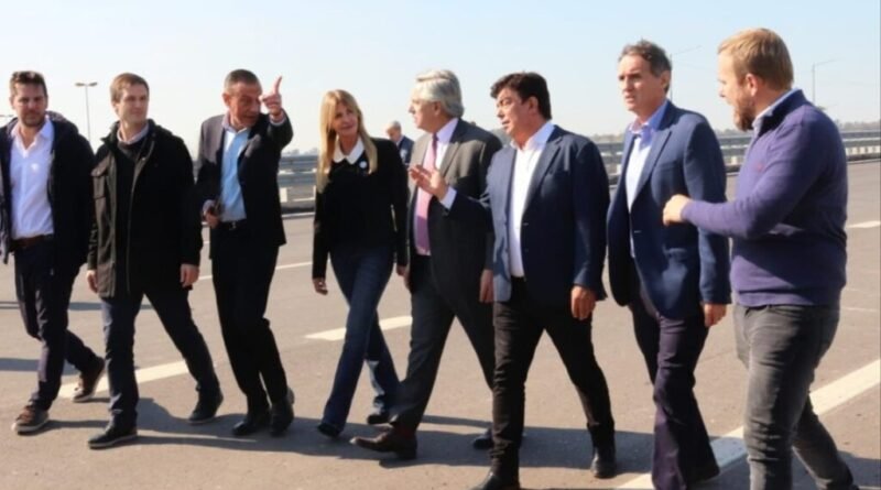Autopista Presidente Perón - Avanza la construcción.