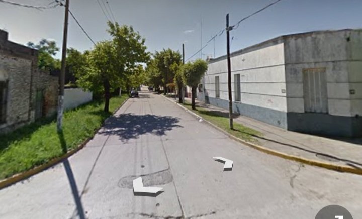 Cañuelas - Operativo Policial en esta madrugada en las calles Moreno y Acuña un demorado.