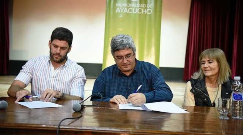 Javier Rodríguez: "Estamos haciendo una apuesta por la producción y el trabajo"